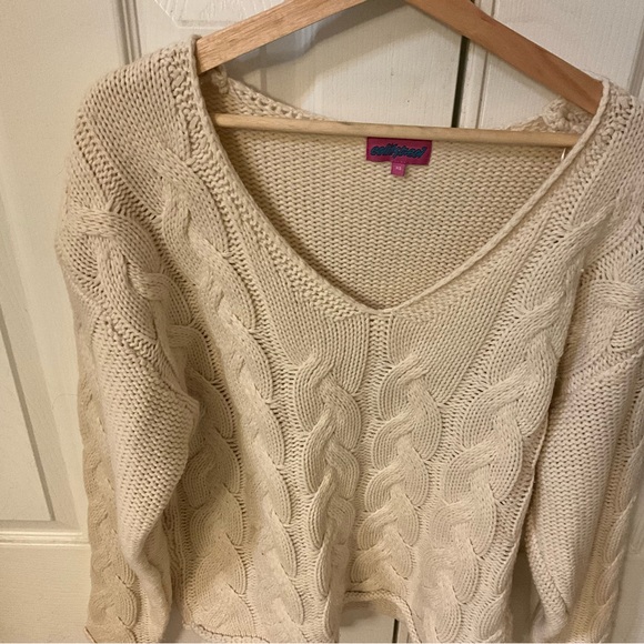 Cream Cable Knit Sweater - Picture 4 of 5